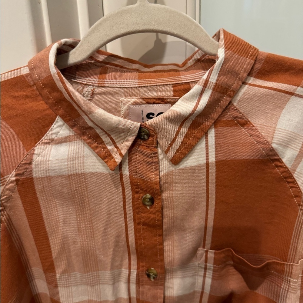 SO Orange Pumpkin Color Plaid Flannel Size L Longsleeve Button Up Shirt - Picture 5 of 14